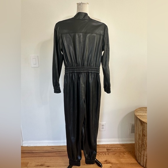 Alice + Olivia | NWOT Black Levi Vegan Leather Jumpsuit - Size US 2 - Picture 10 of 11